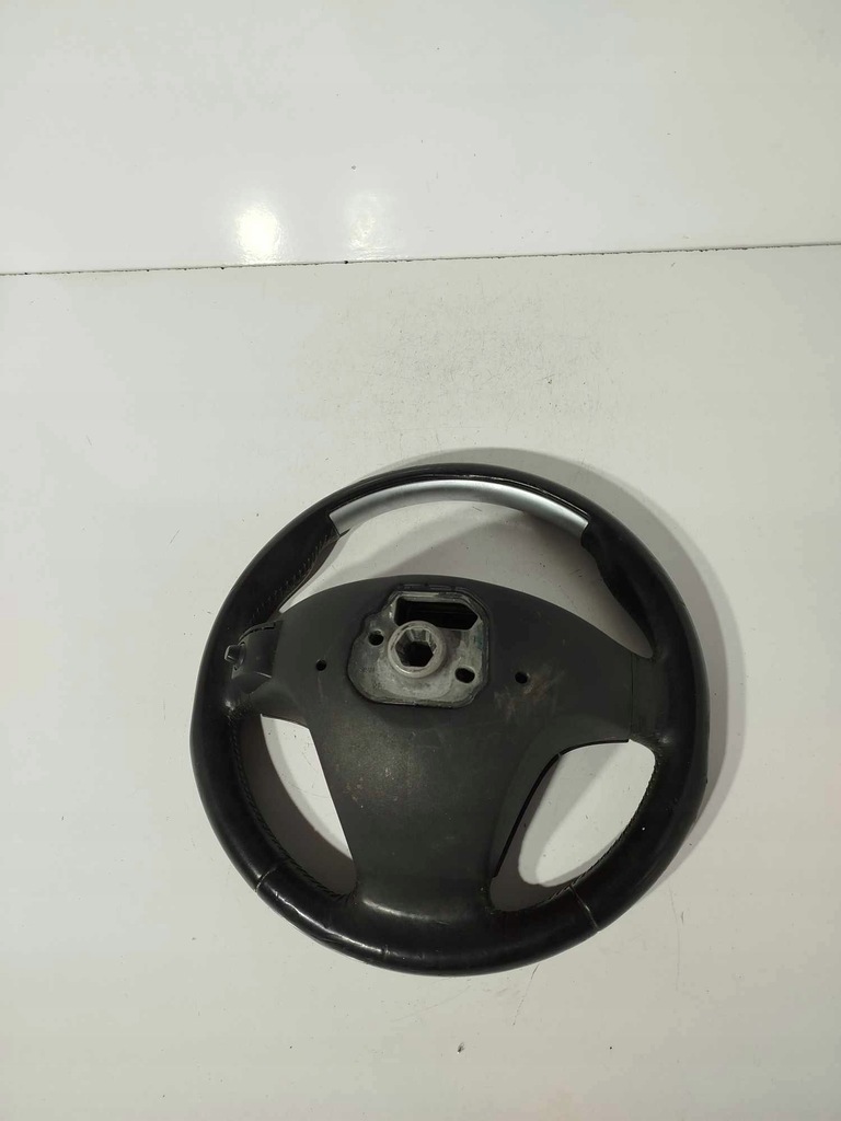 фото №5, Воздуховод подушка безопасности кожа volvo s40 ii v 50 04-08 r-design