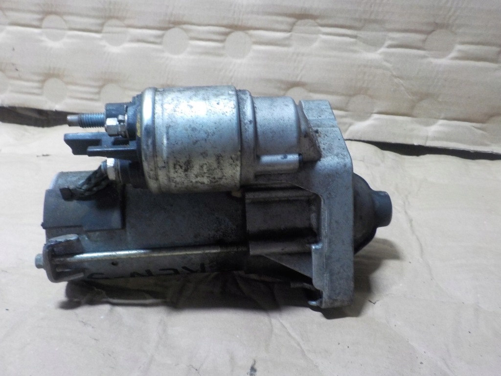 Renault megane 3 універсал 2011r. 1.5dci стартер 233003329r в Україні