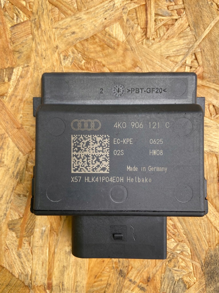 фото №1, Модуль насоса топлива audi a4 s4 b9 4k0906121c