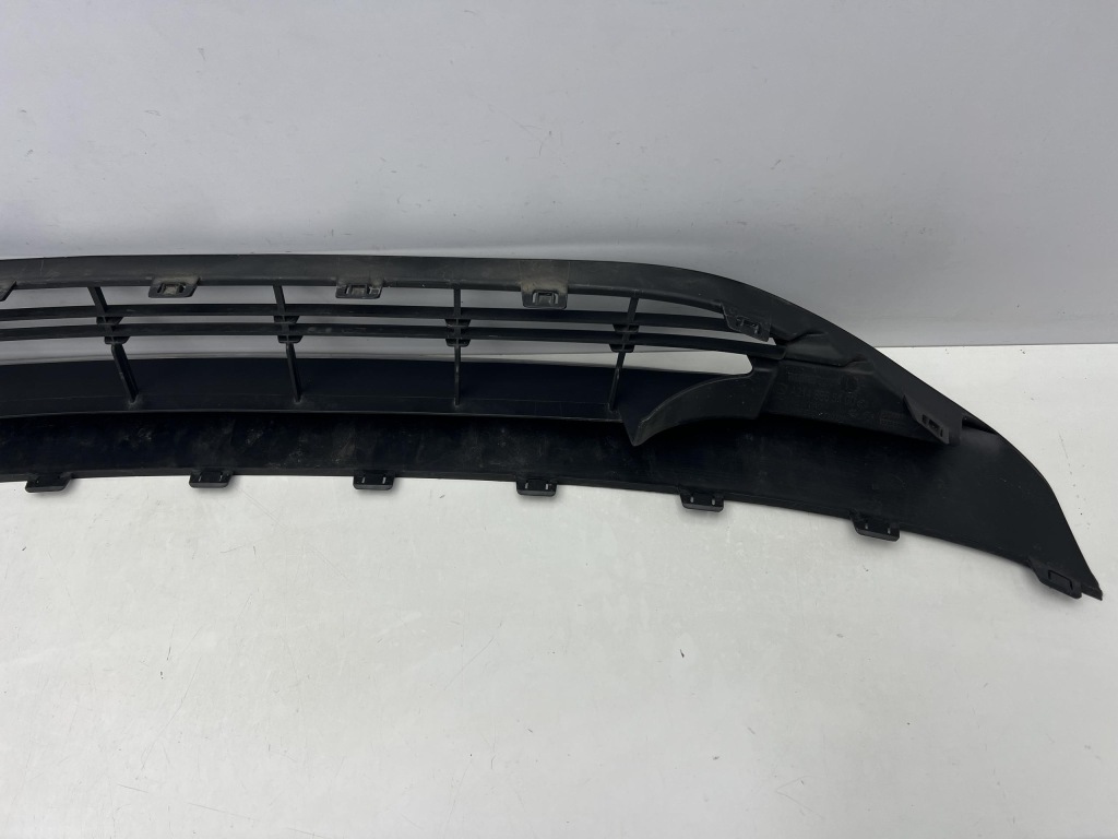 Mercedes e-klasa w214 решётка средняя бампера передний перед 2023- Киев