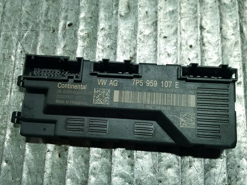 фото №1, Модуль кришки багажника porsche macan 7p5959107e 3.2 v6