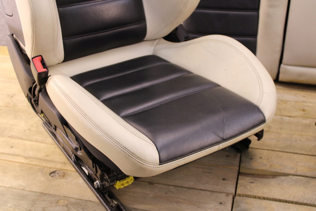 Mercedes c-klasa w204 c63 6.3 amg сидіння сидіння комплект заднє сидіння nappa por Доставка