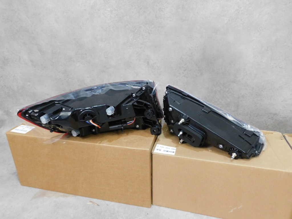 Audi a4 b9 8w фары задняя led 8w5945091c 8w5945094c седан новая  европа Недорого