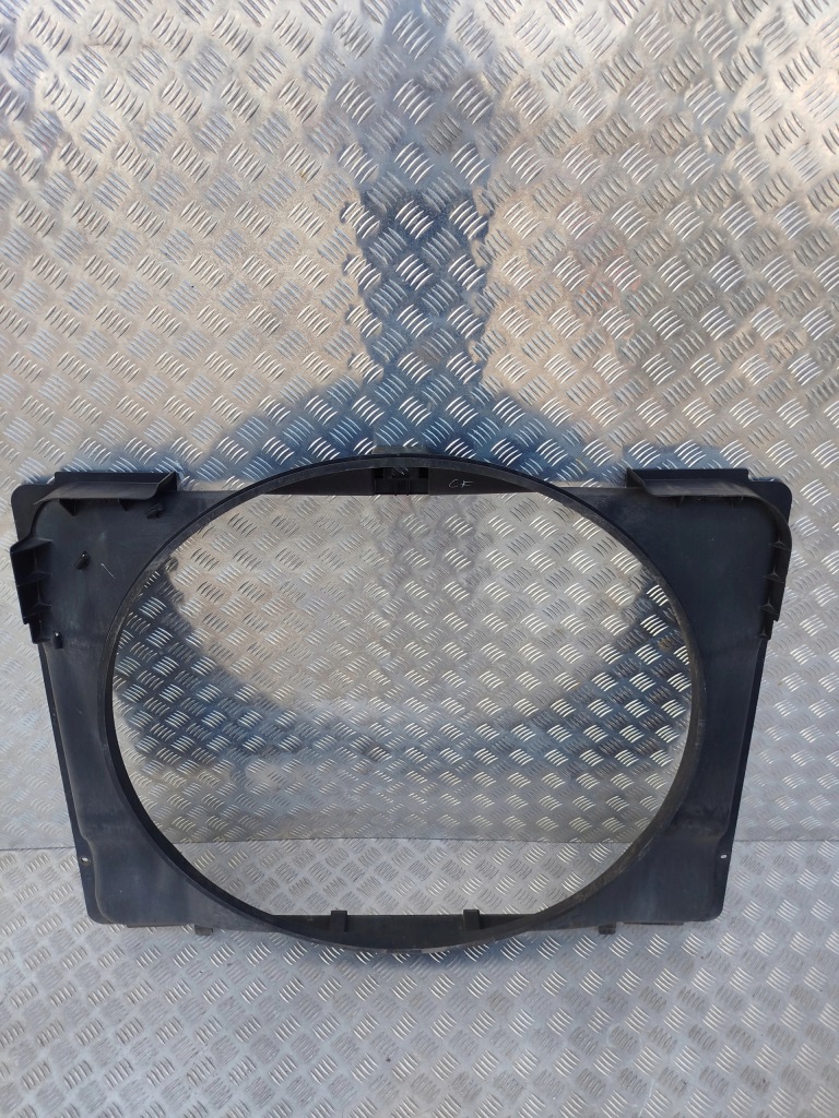 Купити Корпус тунель вентилятора радіатора cf euro 6