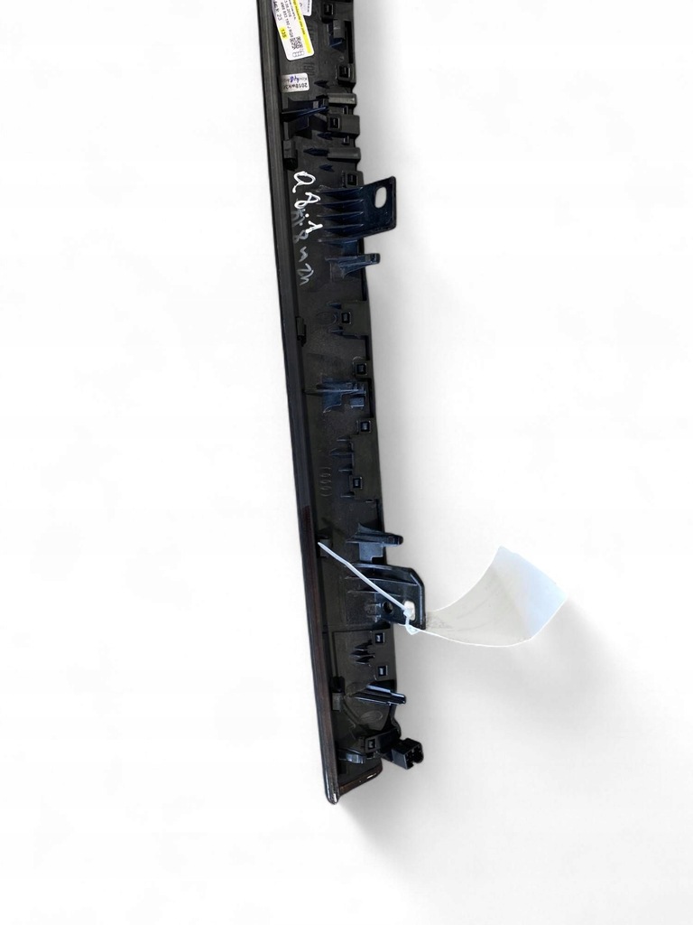 фото №10, Audi q8 рамка бардачка панели приборной панели