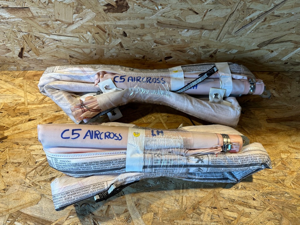 фото №1, Шторка безопасности правая левая citroen c5 aircross