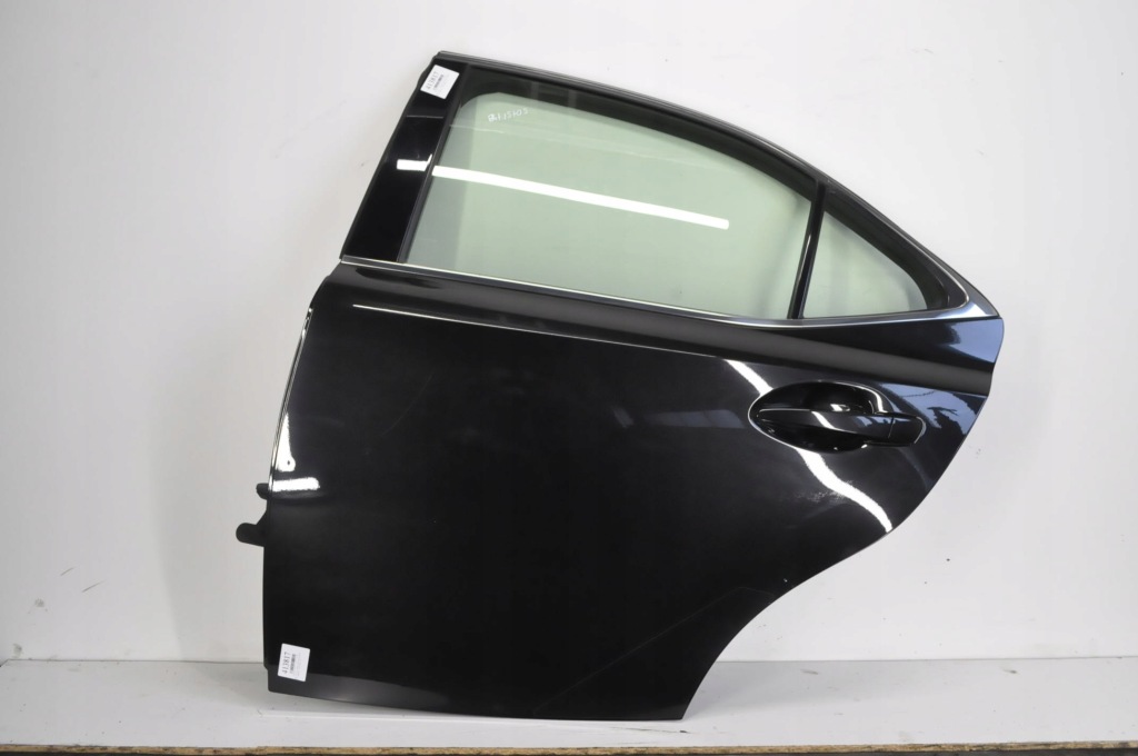 Купить Lexus is 3 дверь левое  задняя задняя 223