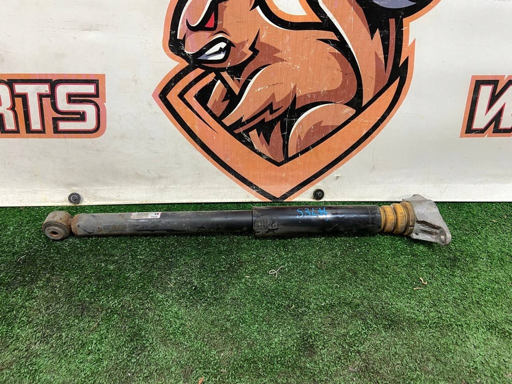 фото №1, Амортизатор левый/правый задняя mazda 3 bm bjs7-28-700f