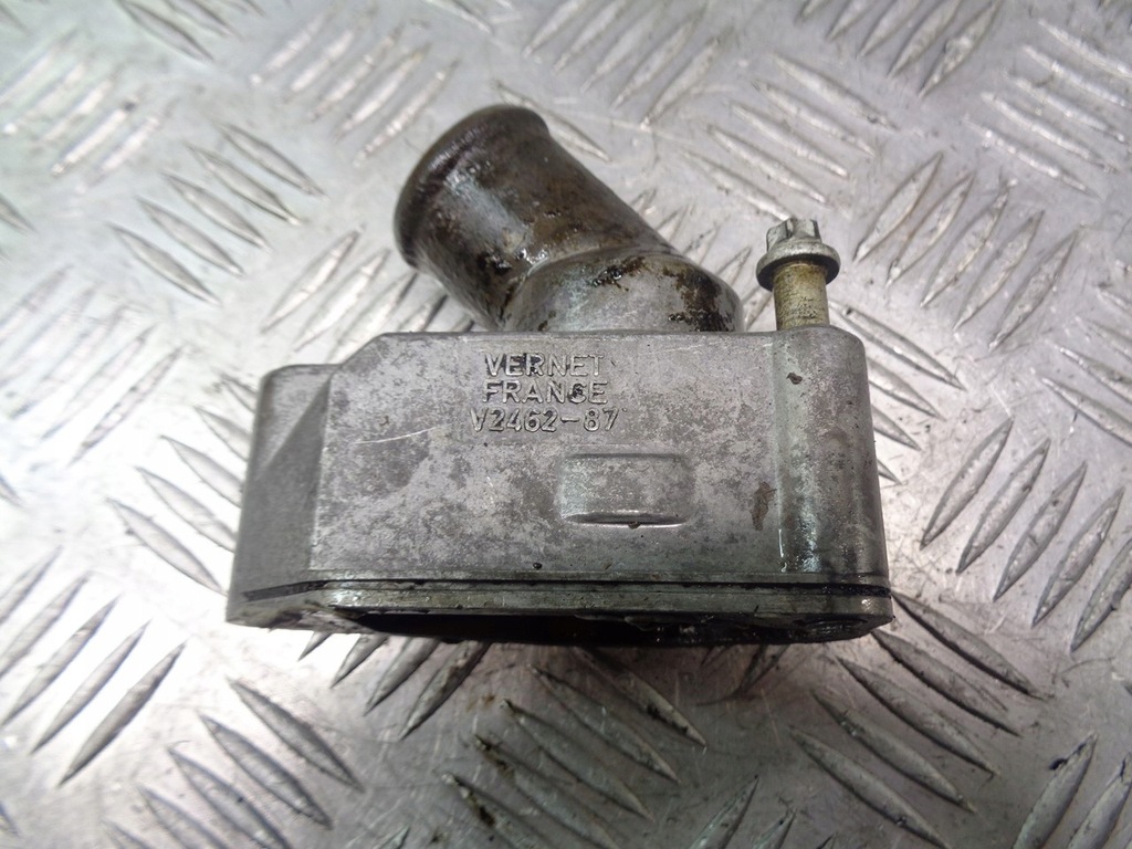 фото №1, Корпус термостата daewoo leganza 2.0 16v