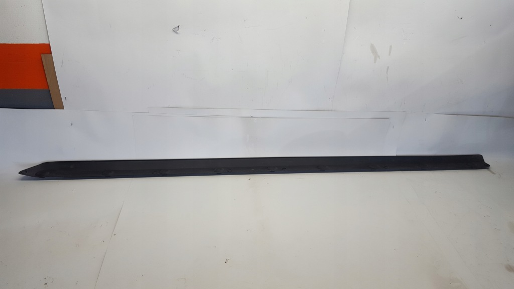 фото №1, Toyota corolla e15 молдинг накладка поріг права 75851-12140