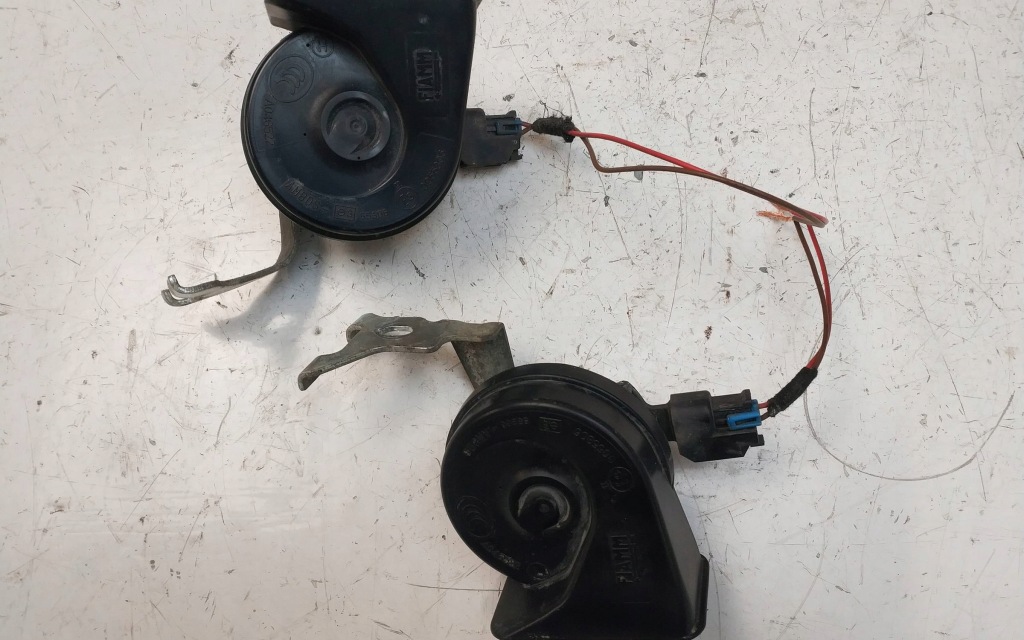 Купить Opel insignia a клаксон a046522