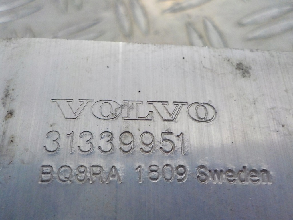 фото №5, Volvo xc60 ii 17-21 2.0 кронштейн подушка двигуна