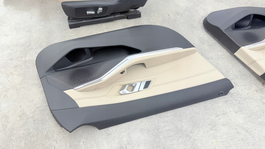 фото №12, Bmw g21 сидіння заднє сидіння обшивки m-pakiet шкіра uk kombi oyster з підігрівом