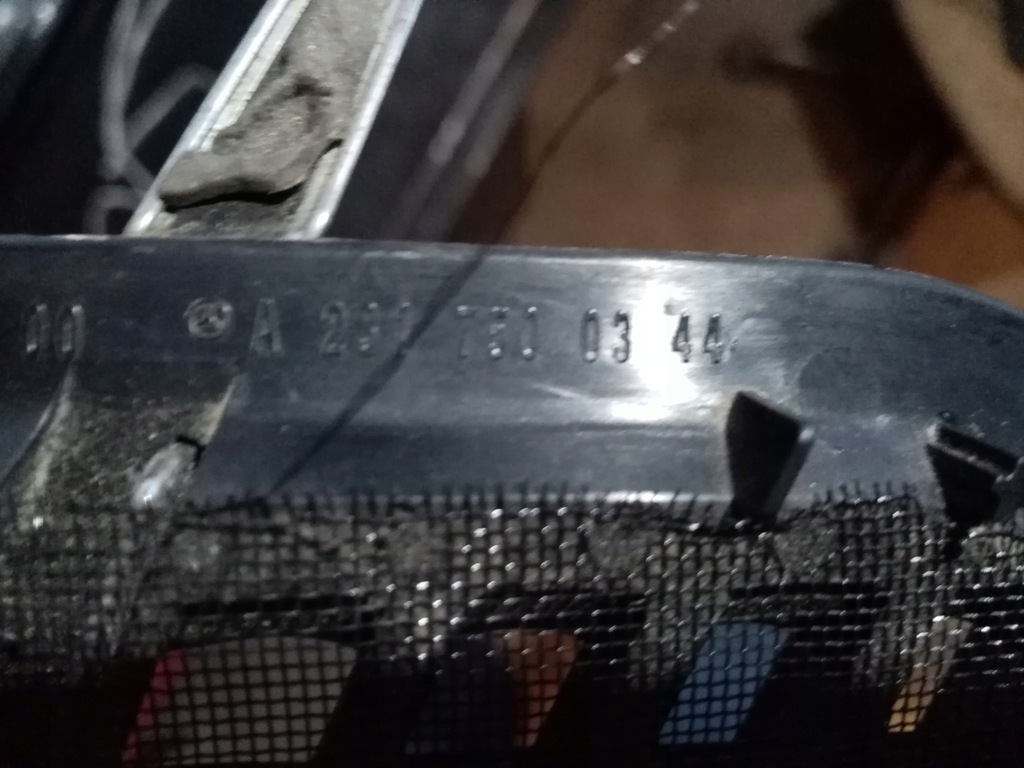 фото №4, Mercedes sl r231 решётка хром pr. l. капот 1206