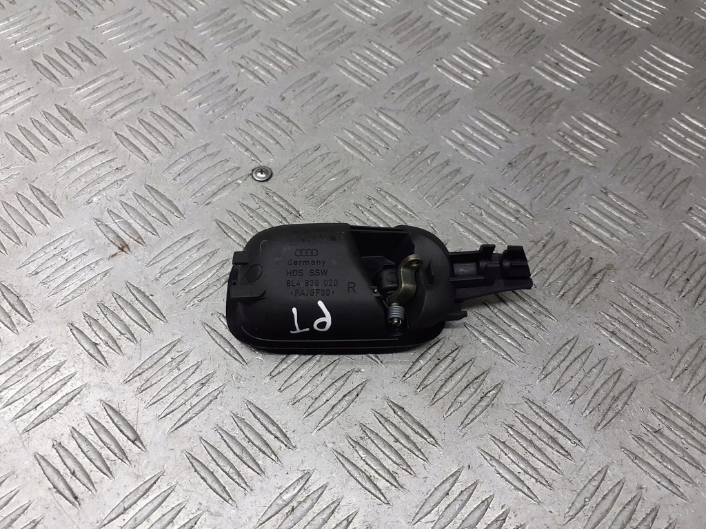 фото №1, Ручка правая задняя внутренняя audi a3 8l 8l4839020