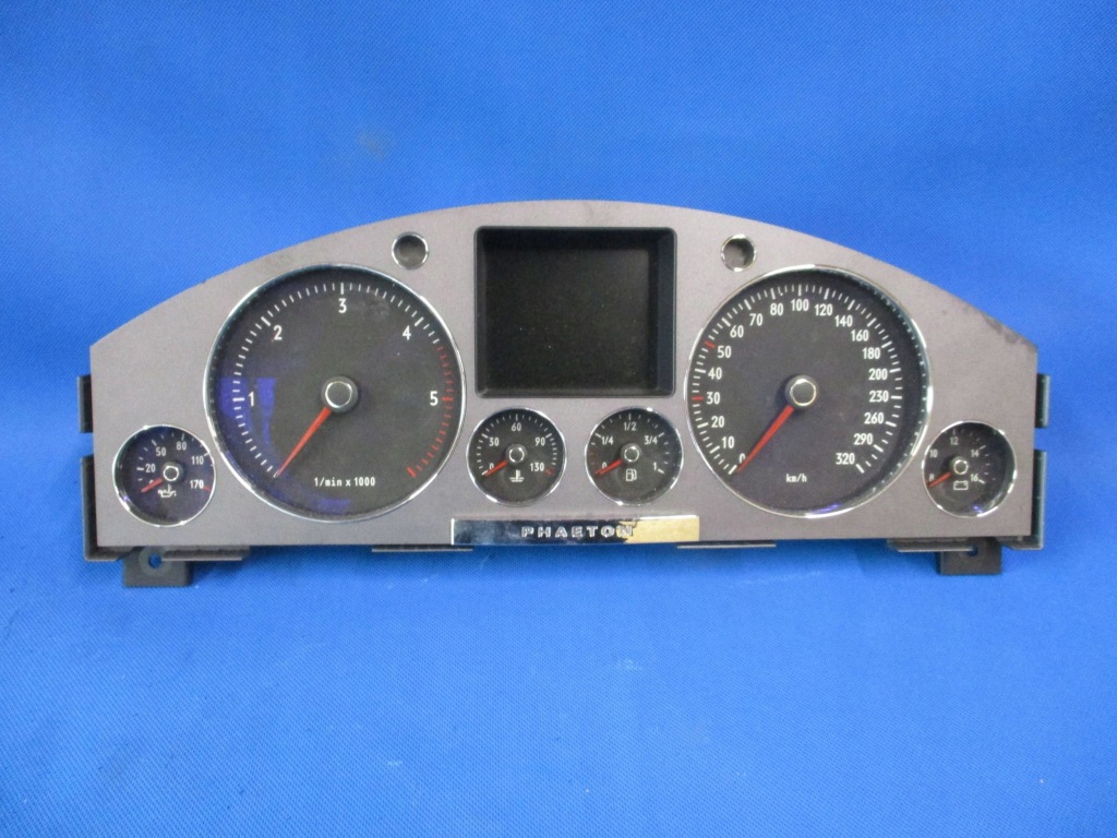 фото №1, Счетчик vw phaeton 3d0920881a