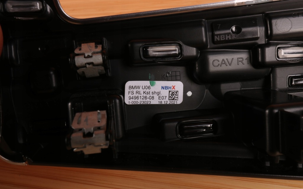 фото №10, Bmw u06 x1 u11 x2 u10 накладки dekor панели консоли piano black anglik 9496128