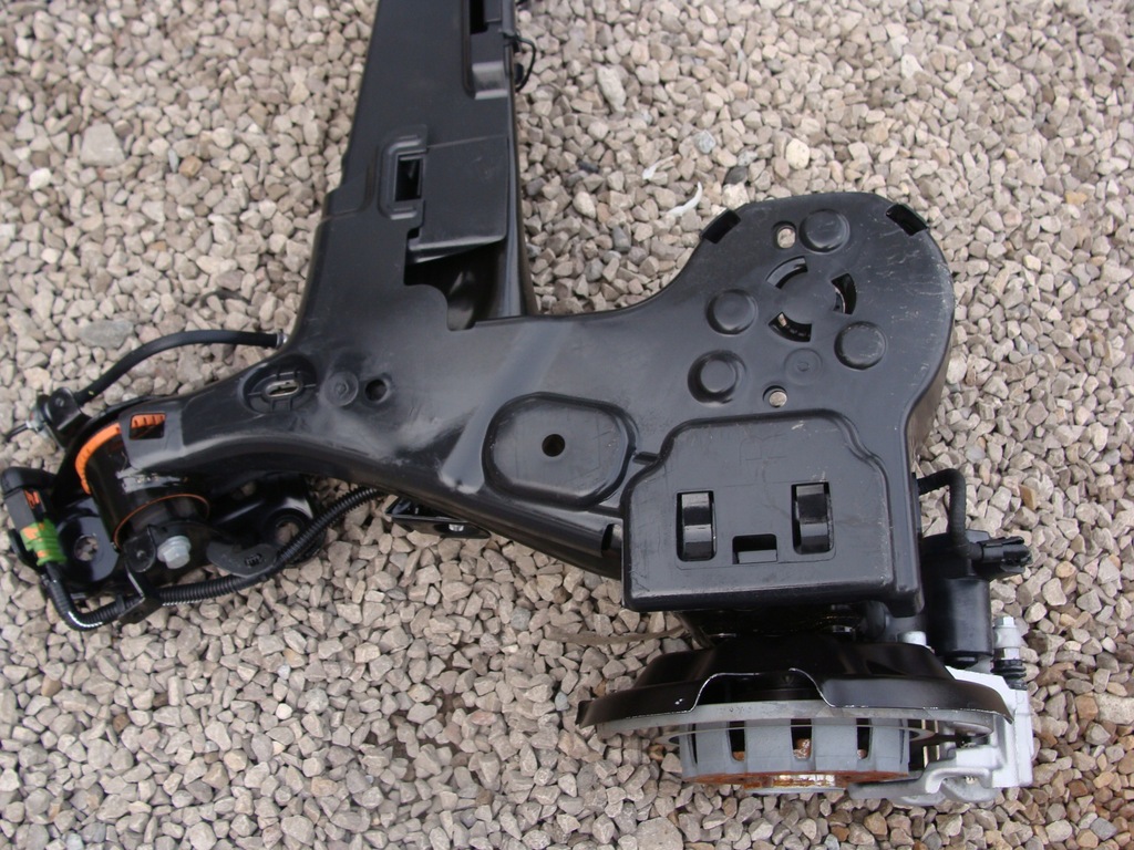 фото №8, Балка oś задняя peugeot 2008 ii 2020r диск !!