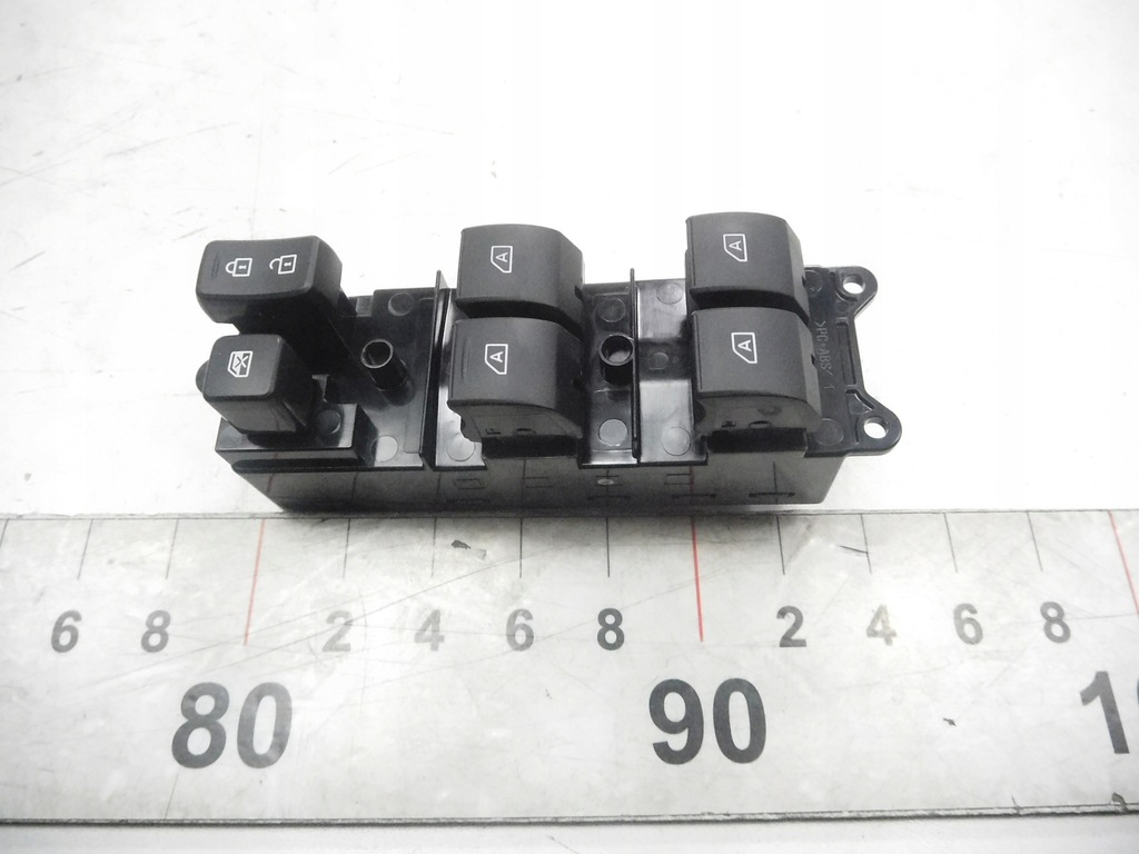 фото №7, Переключатель стекло левый перед mitsubishi outlander 8608a417