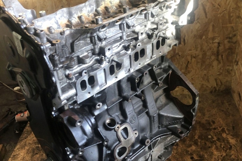 Купити Двигун renault trafic 2 minibus / passenger jl m9r630 2.0l дизель 2012