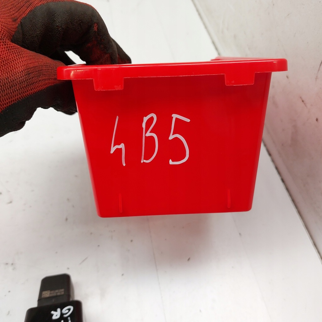 фото №11, Toyota yaris 4 iv gr камера заднего вида 86790-52330