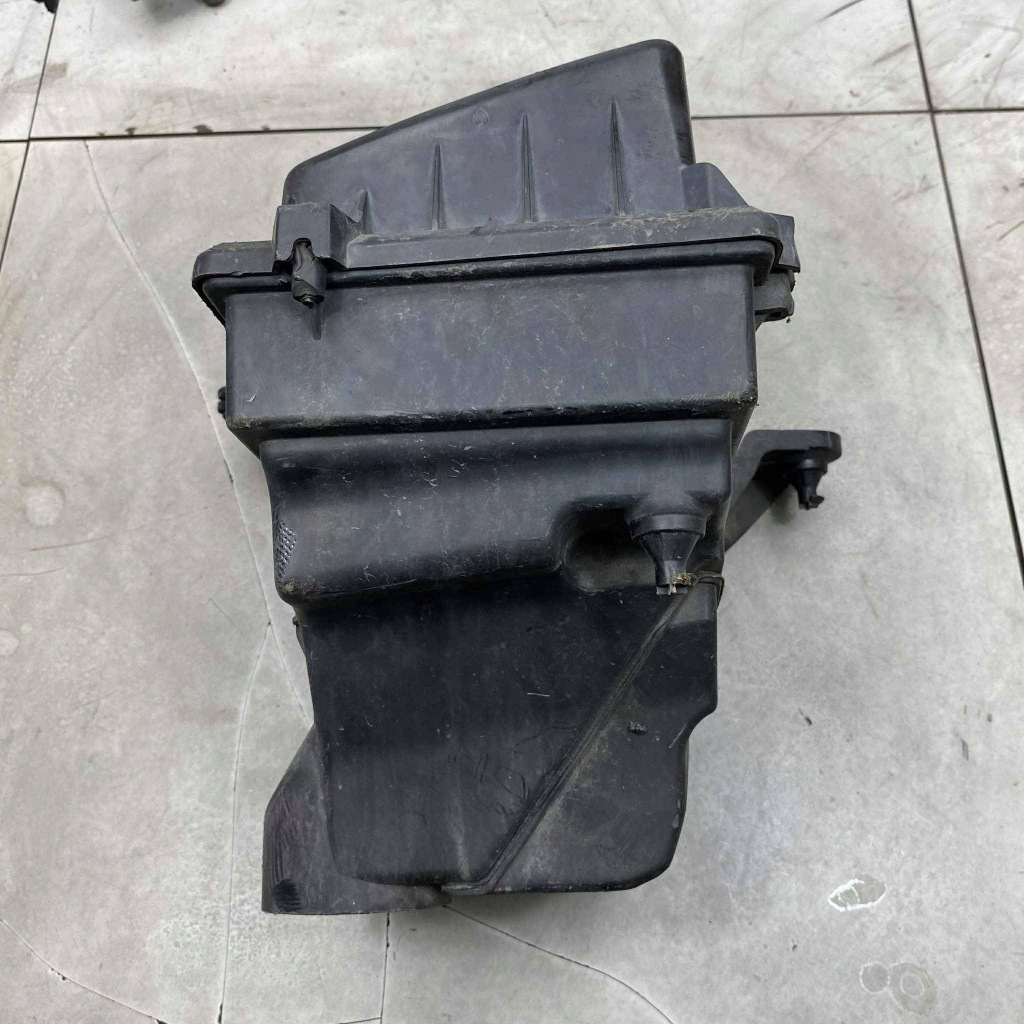 фото №4, Корпус фильтра воздуха c30 v50 s40 ii c70 ii