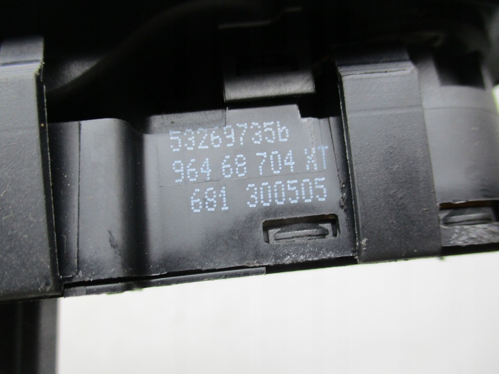 фото №10, Peugeot 407 панель переключатели окон зеркал складной 96468704xt