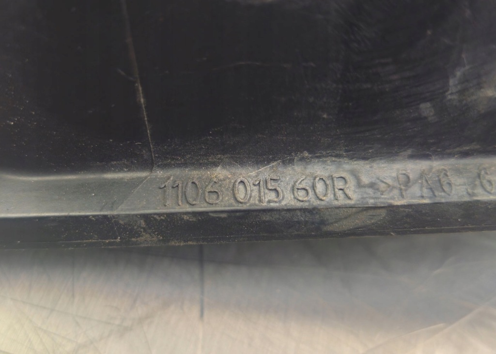 фото №8, Корпус термостата renault megane iii 1.2tce шланг 110601560r