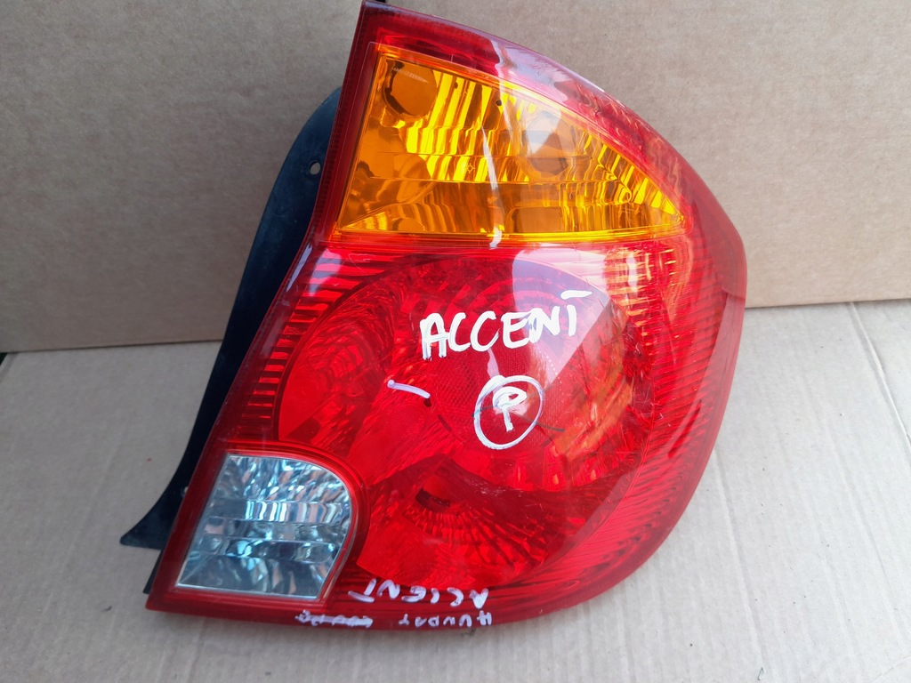 фото №1, Лампа задняя правая hyundai accent 3d