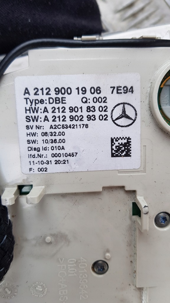 фото №11, Mercedes w212 лампа освещение кабины a2129001906