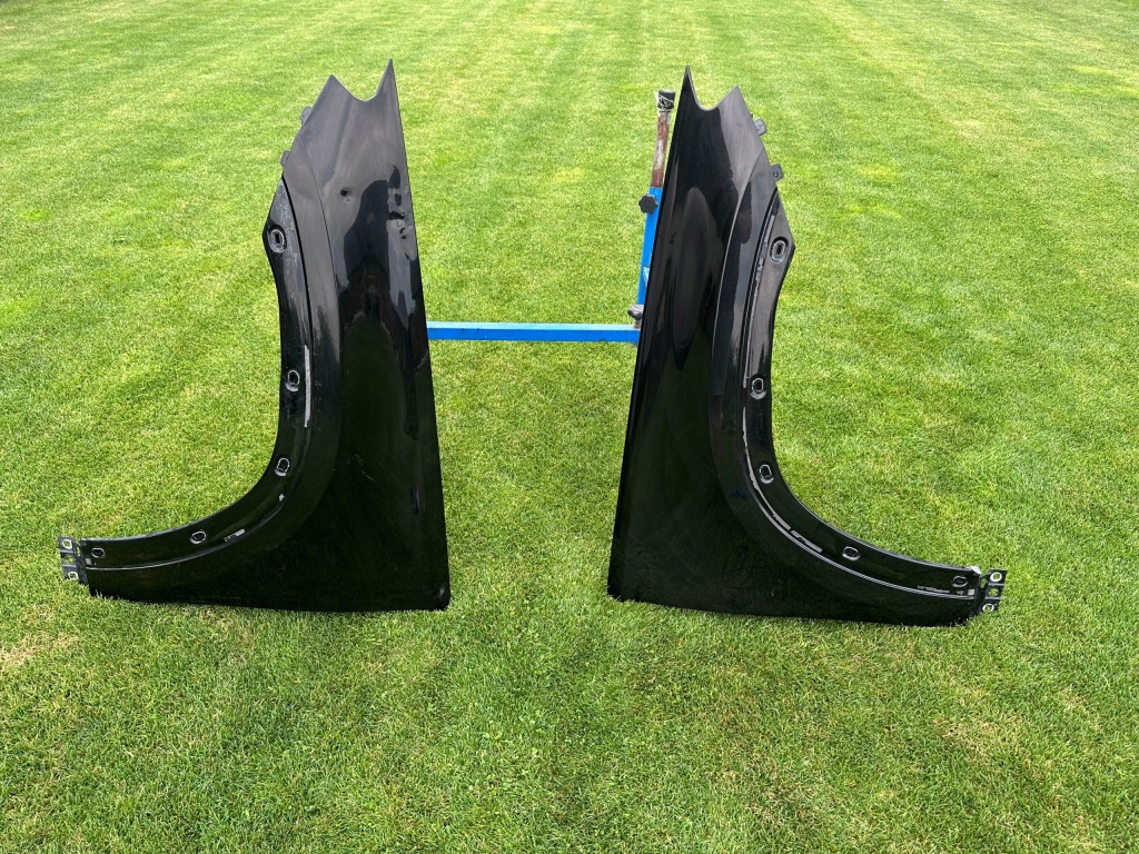 фото №1, Mercedes gls w167 крила передній правий оригінал alu