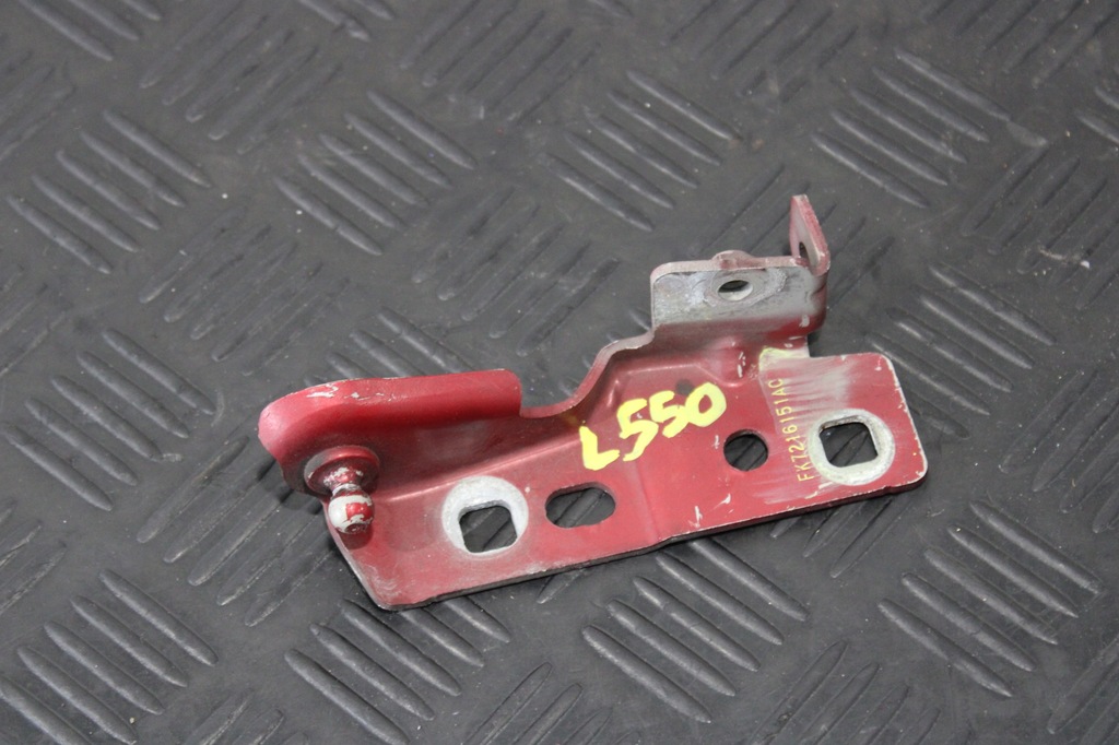 фото №3, Петля капот правый land rover discovery sport l550