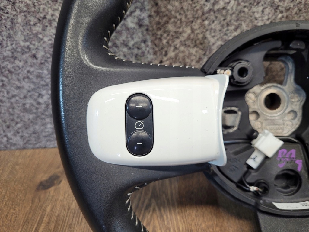 фото №5, Renault twingo iii воздуховод мультифункция 484007081r