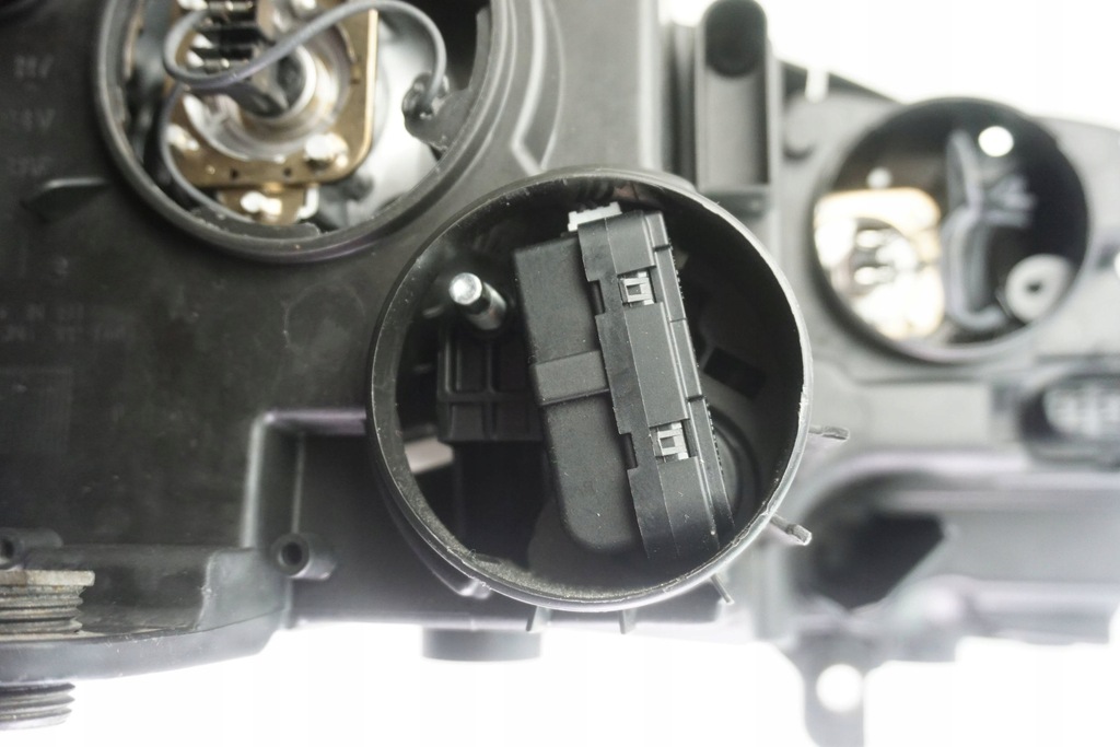 фото №9, Лампа передняя левая vw passat b7 3ab941005