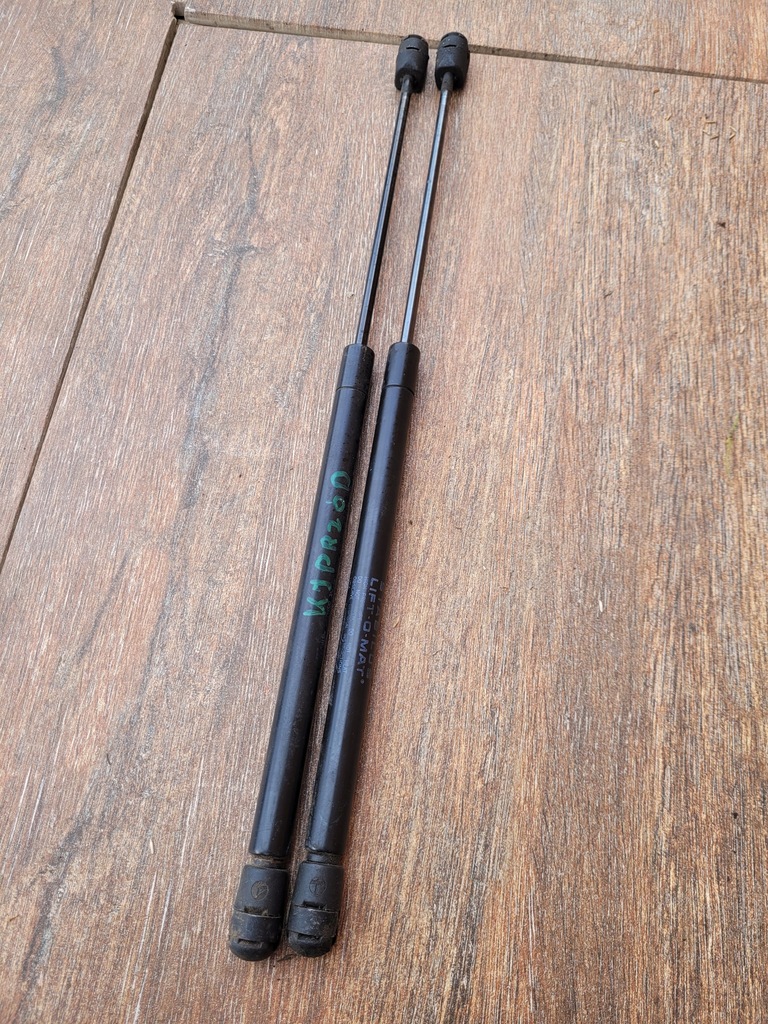 фото №1, Jeep cherokee kj 01-05 привод капот