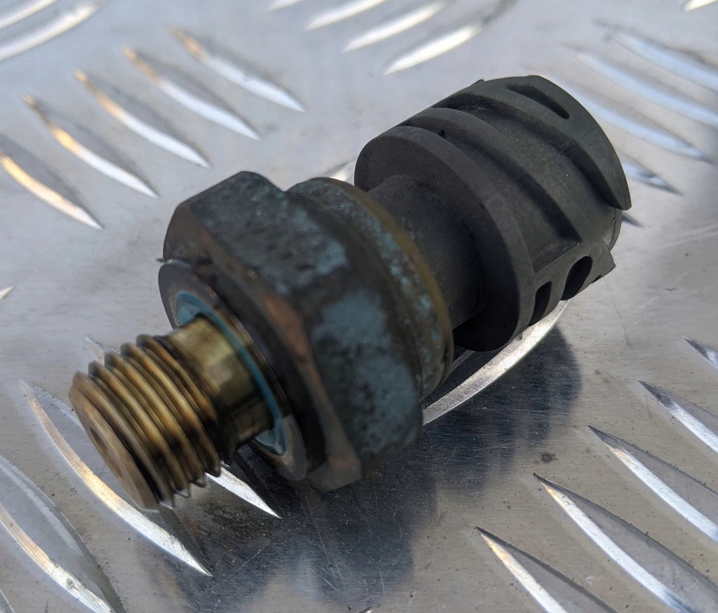 фото №1, Датчик температуры масла daf xf 105