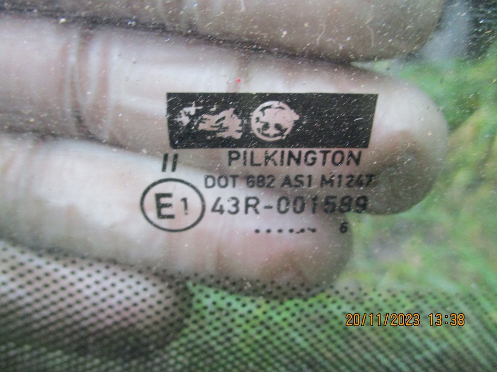 фото №4, Seat altea скло передня