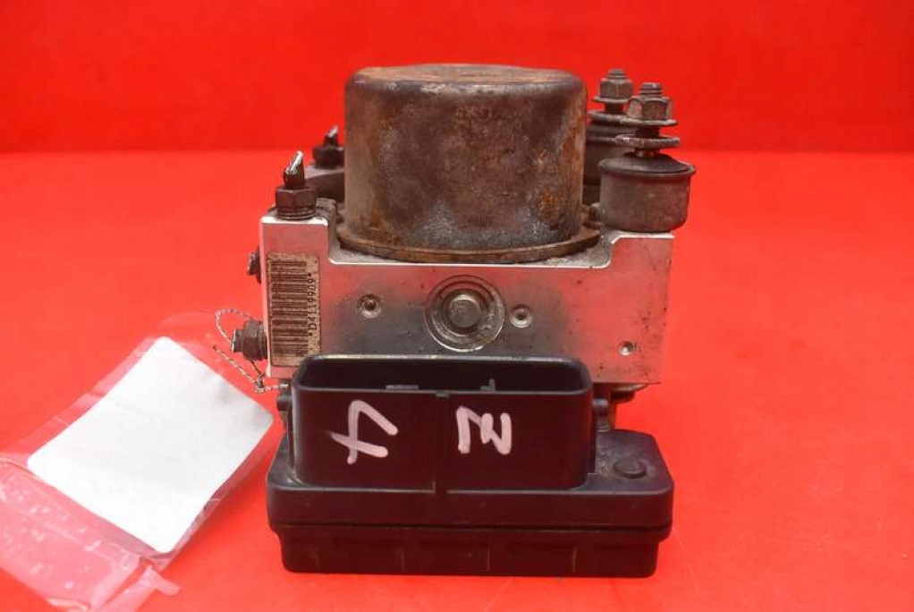 фото №5, Насос abs mn102311 mitsubishi outlander 1 i 2.0 16v 4x4 136 km 01-08