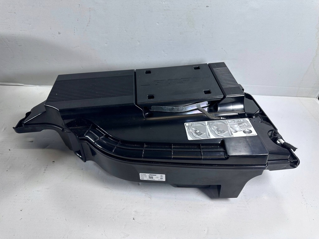 фото №1, Espace v усилитель сабвуфер bose 281700926r