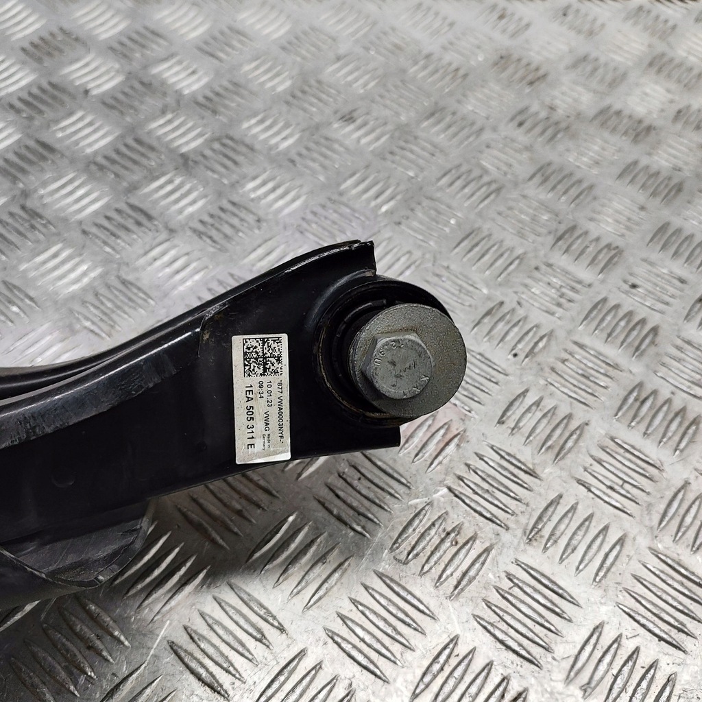 фото №7, Audi q4 sportback e-tron 2023 правая сторона верхний рычаг задний