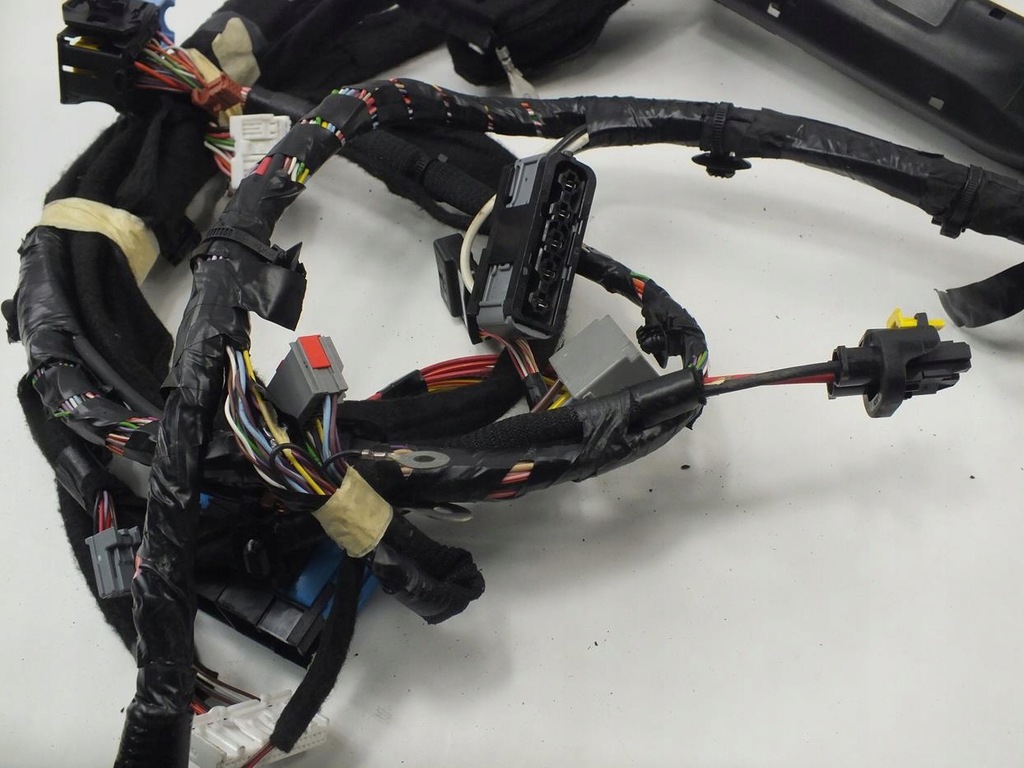 фото №9, Renault master iii електропроводка перед 240148092r