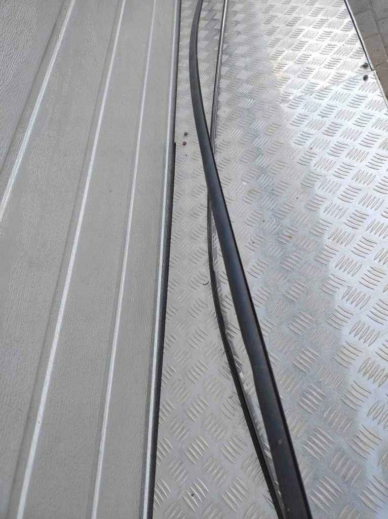 фото №4, Nissan leaf ii молдинг кровельная правая