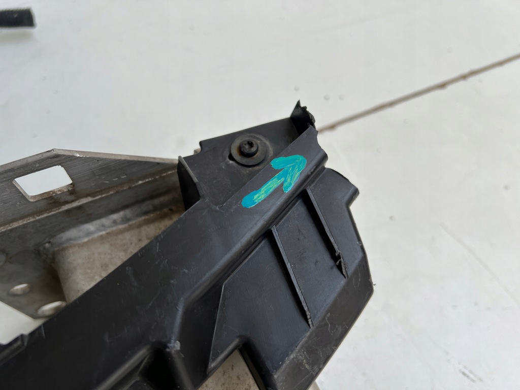 фото №8, Pas передний радиатор peugeot 308 i lift