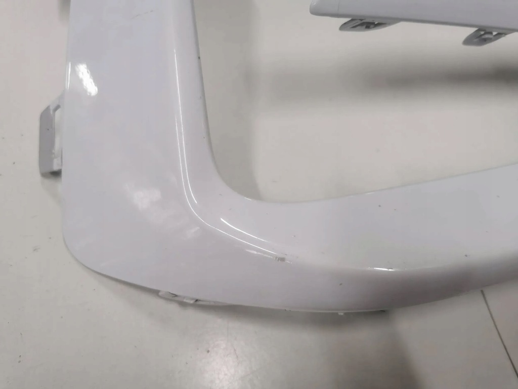 фото №8, Накладка, рамка, молдинг решётки бампера ford kuga mk-3 st-line правая 232.