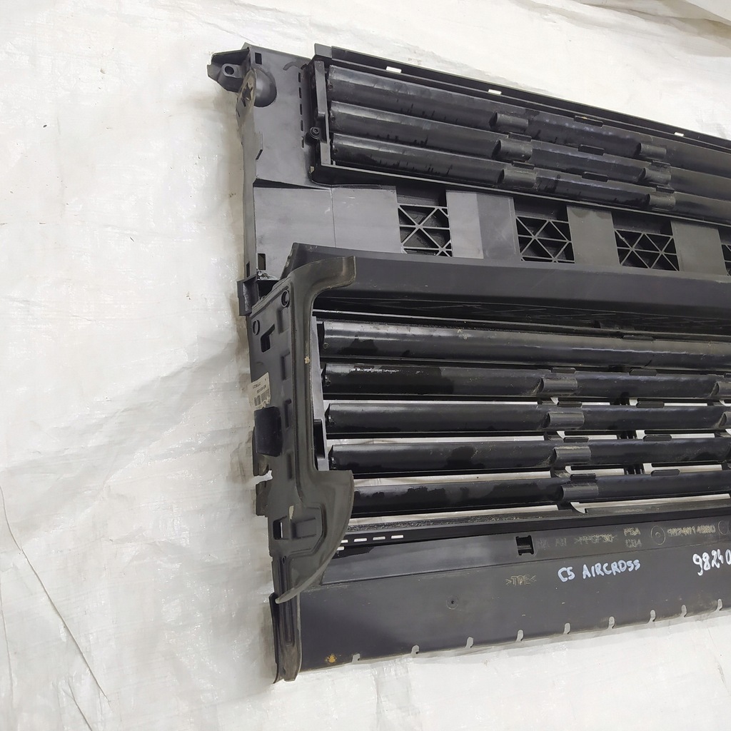 фото №7, Повітропровід повітря шторка жалюзі citroen c5 aircross 9824014980