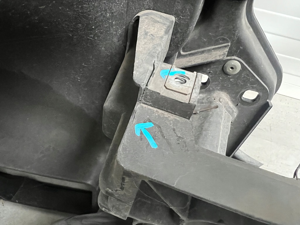 фото №5, Pas передній радіатор bmw 1 e87