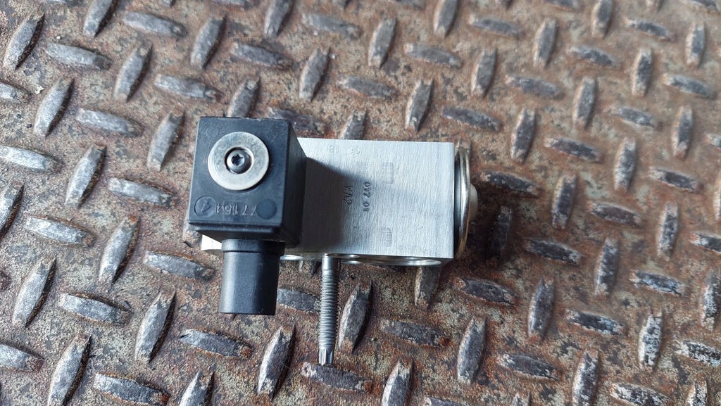 фото №6, Bmw 5 g30 g31 530e 2019 клапаны расширительные