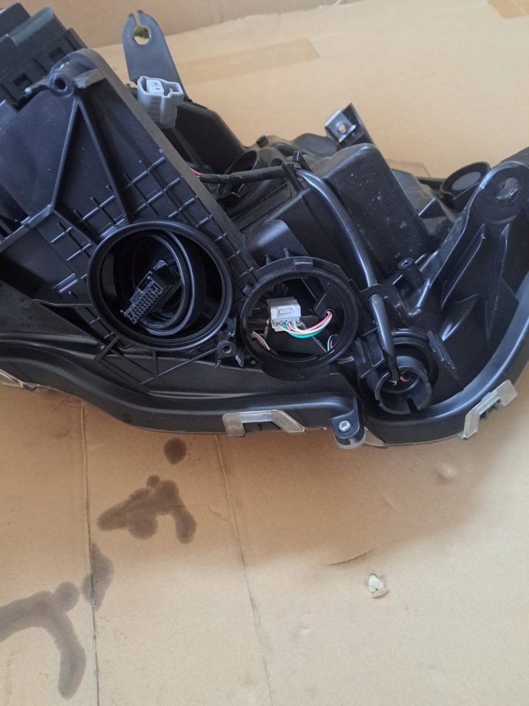 фото №7, Toyota rav4 5 v 19+ лампа перед full led