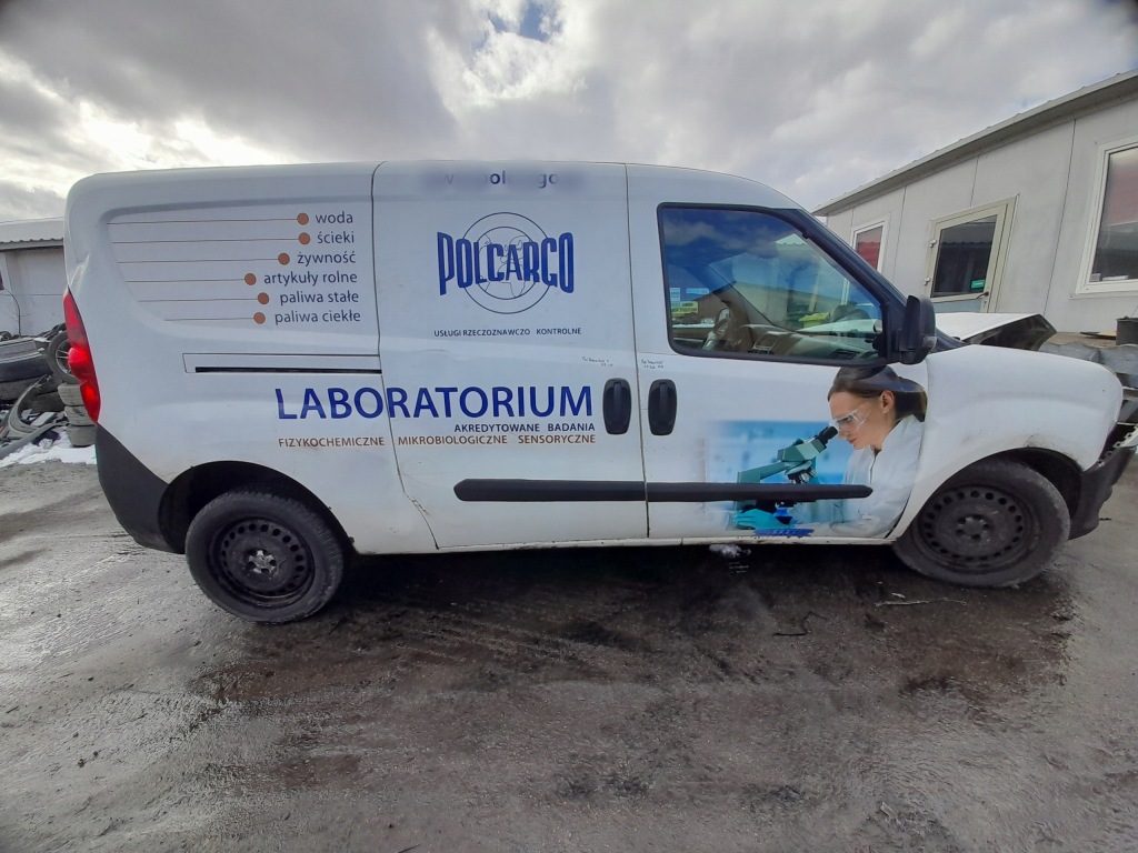 фото №16, Fiat doblo 2 двері правий праве кришка багажника багажника 249