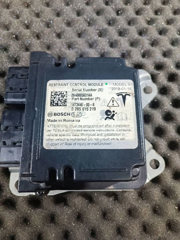 Купити Блок керування подушка безпеки tesla model s 0285015219